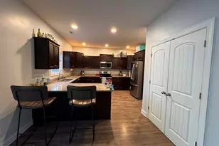 316 Old Snap Dragon Ct, Jacksonville, NC 28546 - Photo 5