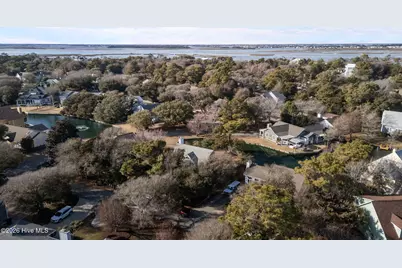 214 Sandfiddler E, Emerald Isle, NC 28594 - Photo 53