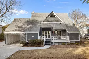 214 Sandfiddler E, Emerald Isle, NC 28594 - Photo 3