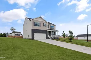 134 Charlies Bnd Wy, Spring Lake, NC 28390 - Photo 3
