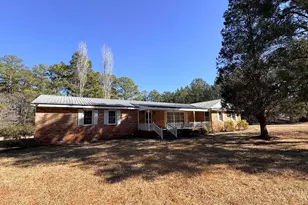 19 Wilkins Rd, Belhaven, NC 27810 - Photo 3