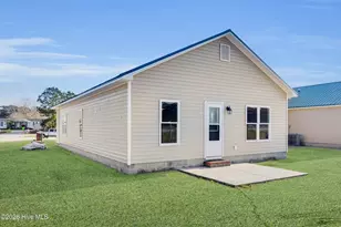 136 MacDonald Blvd, Havelock, NC 28532 - Photo 3