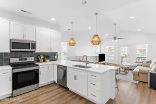 1511 Snapper Ln, Carolina Beach, NC 28428 - Photo 7