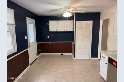 404 Delmar Road, Jacksonville, NC 28540 - Photo 5