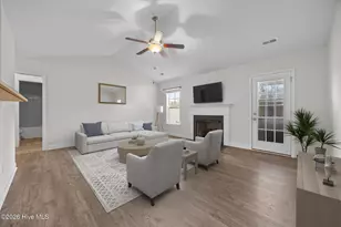135 Waterford Way, Maysville, NC 28555 - Photo 3