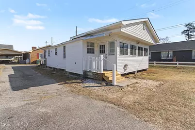 75 Clarkland Village Street, Elizabethtown, NC 28337 - Photo 5