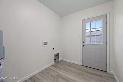 211 S Jackson Street, Beulaville, NC 28518 - Photo 25