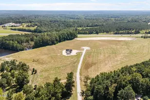 720 Peele Farm Ln, Cameron, NC 28326 - Photo 3