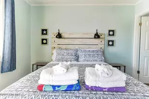 302 Canal Dr, Carolina Beach, NC 28428 - Photo 25