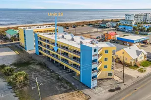 302 Canal Dr, Carolina Beach, NC 28428 - Photo 1
