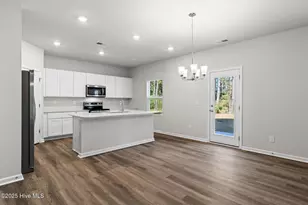 86 Maymont St NW, Supply, NC 28462 - Photo 11