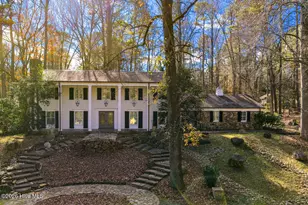 52 Dogwood Acres Dr, Chapel Hill, NC 27516 - Photo 3
