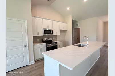 9155 National Avenue NE, Leland, NC 28451 - Photo 7