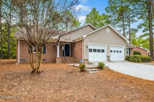 101 Laforet Ct, Aberdeen, NC 28315 - Photo 1