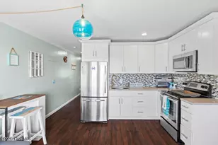 650 Cedar Point Blvd, Cedar Point, NC 28584 - Photo 15