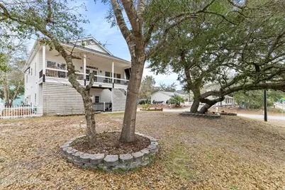 2407 W Oak Island Drive, Oak Island, NC 28465 - Photo 3