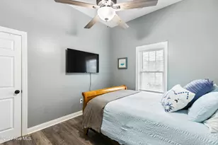 2407 W Oak Island Dr, Oak Island, NC 28465 - Photo 33