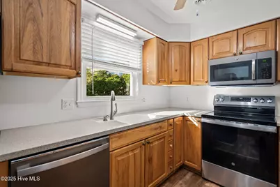 937 Lorraine Drive, Wilmington, NC 28412 - Photo 17