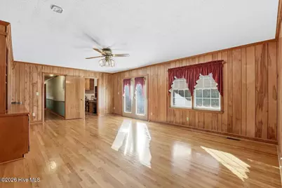 501 N Front Street, Pink Hill, NC 28572 - Photo 9