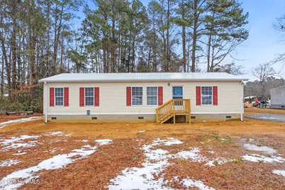 456 Lanier Avenue, Rocky Point, NC 28457 - Photo 1
