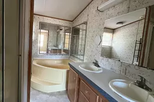 179 Aberdeen Ln, Jacksonville, NC 28540 - Photo 25