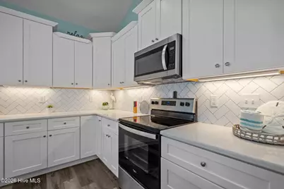 134 NE 5th Street, Oak Island, NC 28465 - Photo 9