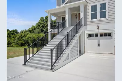 609 Cannonsgate Drive, Newport, NC 28570 - Photo 33