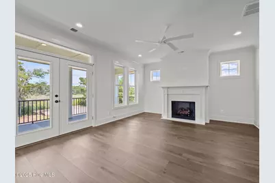 609 Cannonsgate Drive, Newport, NC 28570 - Photo 9