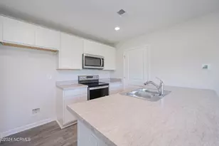 236 Ashworth Dr, Tabor City, NC 28463 - Photo 3
