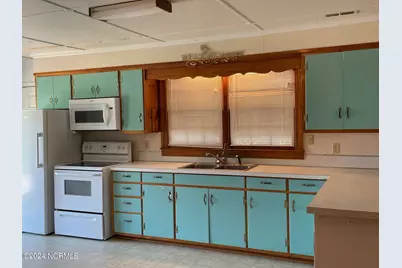 2604 Cedar Island Road, Cedar Island, NC 28520 - Photo 27