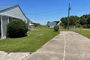 2604 Cedar Island Rd, Cedar Island, NC 28520 - Photo 11
