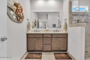 305 Ivy Ln, Carolina Beach, NC 28428 - Photo 27