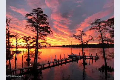 9 Gardner Pointe Drive #9, Elizabeth City, NC 27909 - Photo 5