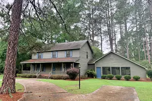 8041 St Andrews Dr, Laurinburg, NC 28352 - Photo 1