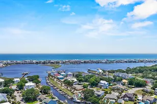 503 Peninsula Dr, Carolina Beach, NC 28428 - Photo 15