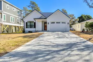 116 NW 14th St, Oak Island, NC 28465 - Photo 3