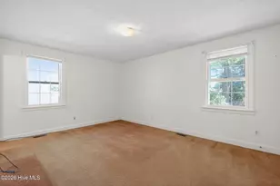 1911 Lenoir Dr E, Wilson, NC 27893 - Photo 23