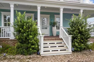303 S Elm St, Swansboro, NC 28584 - Photo 3