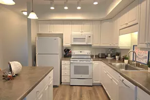 100 Lighthouse Ln, Cedar Point, NC 28584 - Photo 19