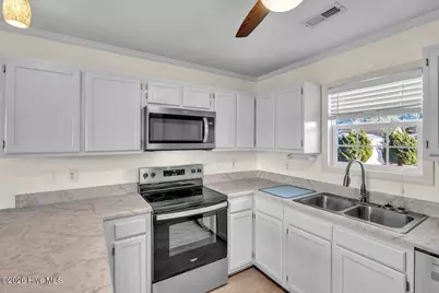 423 Dion Drive, Hubert, NC 28539 - Photo 19