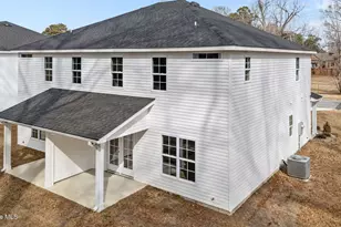 4365 W Pine St, Farmville, NC 27828 - Photo 5