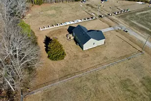 303 Roberson Dr, Williamston, NC 27892 - Photo 7