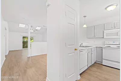 4615 McClelland Drive #G203, Wilmington, NC 28405 - Photo 3