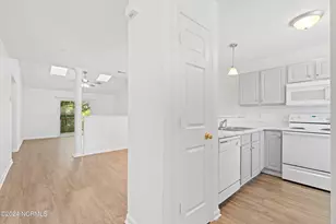 4615 McClelland Dr, Wilmington, NC 28405 - Photo 3