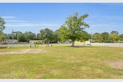 414 W Branch Drive, Newport, NC 28570 - Photo 31