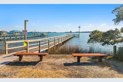 814 Chadwick Shores Drive, Sneads Ferry, NC 28460 - Photo 13