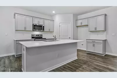 243 Lake Tyler Drive, New Bern, NC 28560 - Photo 7
