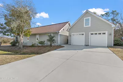 1501 E Yacht Drive, Oak Island, NC 28465 - Photo 5