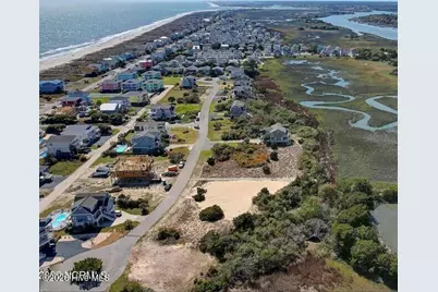 1056 Tide Ridge Drive, Holden Beach, NC 28462 - Photo 23