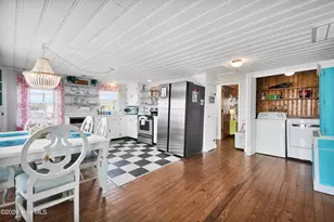 166 Ocean Blvd W, Holden Beach, NC 28462 - Photo 11
